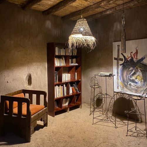 Bibliothèque au Jardin de Yuda